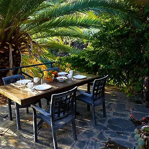 Frontones Chalet